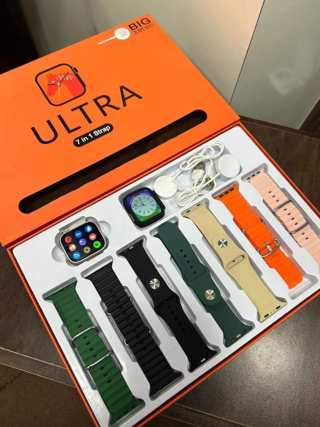 Ultra Smart Watch 7-in-1 Strap Combo