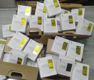 Apple 40W 3-Pin (UK Variant) + Free Braided Cable